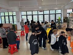 -首脑美容美发化妆美甲培训学校(龙岗校区)