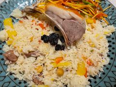 羊肉手抓饭-耶里夏丽·丝路新疆菜·清真食品(徐汇南丹东路臻选店)