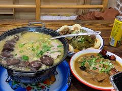 -闯关东东北农家菜(崂山石老人店)