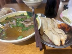 牛肉汤-黄阿姨锅贴大王(万航渡路店)