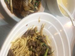 -二扁私房面馆(崂山路店)