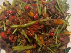 -呷湘厨·鱼汤捞饭·剁椒鱼头·辣椒炒肉(国家会展中心店)