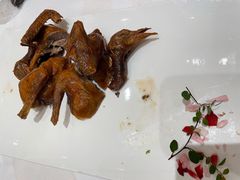 红烧乳鸽-宝园酒家(美林M·LIVE天地东座店)