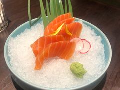 三文鱼刺身-yokocho上横町·日本食街(深业上城店)