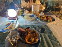 -亚龙湾希尔顿自助餐厅·海鲜·烧烤·沙滩BBQ·现场乐队
