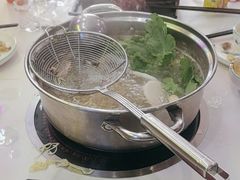 -牛吉韵·鲜切牛肉自助火锅(南山店)