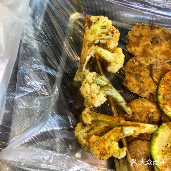 二毛海鲜烧烤(清拖宿舍南院店)