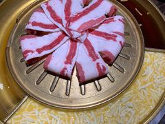 -猪啊牛呀羊啊铜盘烤肉(正大广场店)