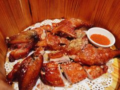 -胡桃里音乐酒馆(环亚凯瑟琳广场店)