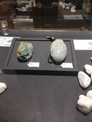 -北京七彩云南翡翠珠宝旗舰店(月坛店)