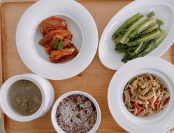 -弗蕾亚·和月月子调理院(东湖店)