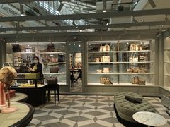 -Gucci(北京金融街购物中心店)