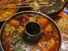 -何师烧烤Pro ·江湖川菜·小龙虾·精酿(太古里旗舰店)