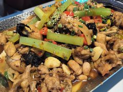 -蛙舍·炭烧牛蛙(东百中心店)