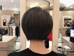 点击看大图 短发-八佰伴8008星级形象店