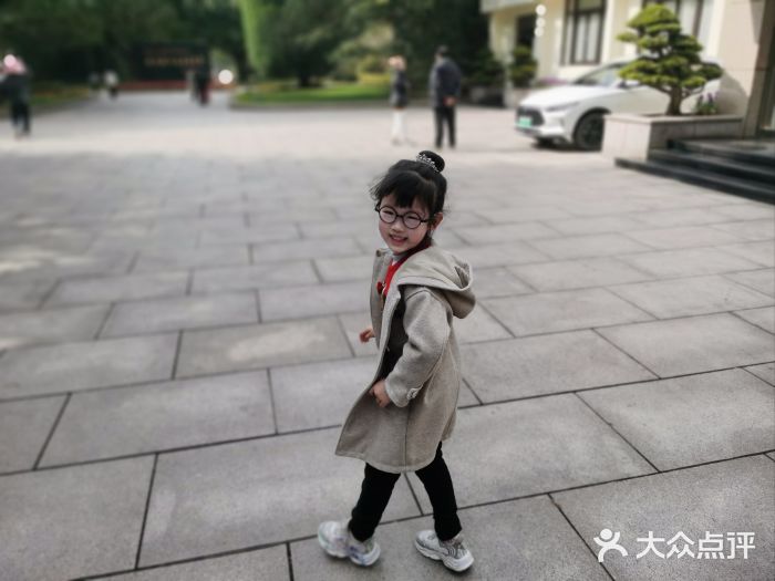 宋庆龄陵园图片