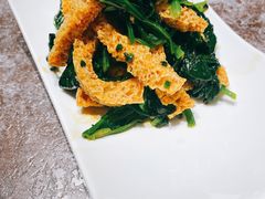 菠菜拌面筋-贯贯吉·清真餐厅(浙江中路店)