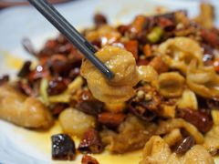 辣子肥肠-洪霞餐馆