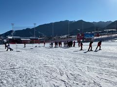 -丝绸之路山地度假区滑雪场