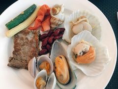 -圣丰索菲特·2 On 988 Café 自助餐厅