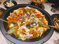 黄晓猫剁椒鱼头-黄晓猫剁椒大鱼头(海岸城店)