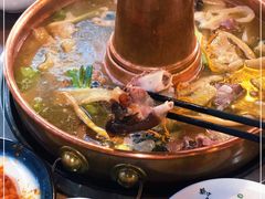 -岳记兴隆·青城腊排铜火锅(融创店)