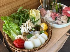 -樾餐厅泰式海鲜火锅(民歌湖店)