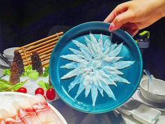 -无界釜·河豚鱼汤锅(红山动物园店)