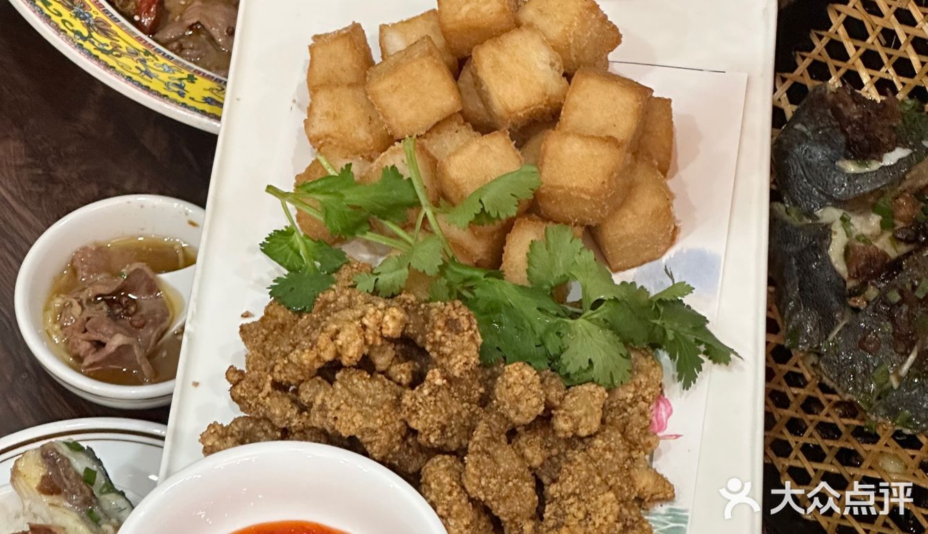 晋江！本地人都推荐的大排档。z