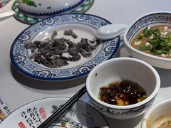-老北京胡同味道二荤铺(酒仙桥店)