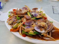 -覃记海鲜美食餐厅