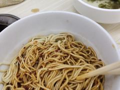 -黄阿姨锅贴大王(万航渡路店)