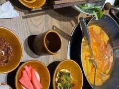 -贵厨酸汤牛肉(小十字店)
