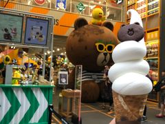 -line friends(明洞旗舰店)