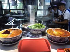 -伊穆祥牛肉面总店·清真