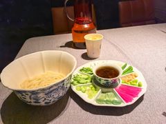 -秀儿四九城·新京菜(亚运村鸟巢店)