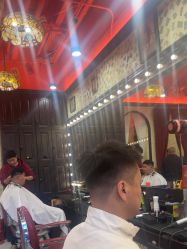 -东方先生国潮男士理发馆