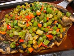 豆豉味烤鱼-江边城外烤全鱼(龙德广场店)