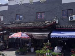 -平吉花卉市场