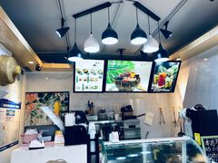 -津椰本·海南正宗椰奶清补凉(店一店)