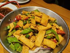 -莲餐厅·湖北菜·潜江小龙虾店(愚园路店)