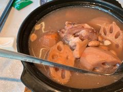 -五稻厨房粤西菜(新闻店)