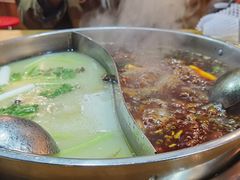 -肖肖酸萝卜鱼火锅(总店)