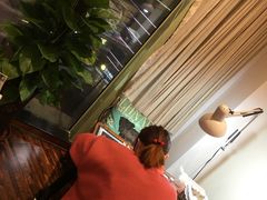 -东方巴黎购物广场