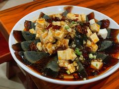 皮蛋拌豆腐-炭虎子水浒烤肉(梦时代店)
