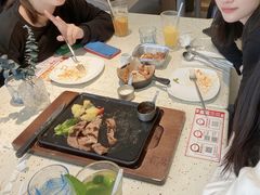 -必胜客(WOW西丽店)
