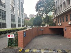 -武汉市武珞路中学