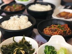 -老娘舅餐厅(黄龙体育中心店)