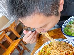 -陇尚人家中国蘭州牛肉面(高新万达店)