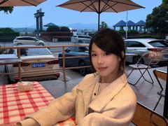 -肥小宝·金牌油焖大虾(襄阳龙虾地标店)